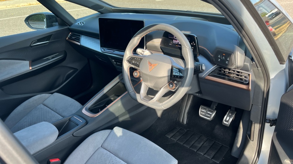 CUPRA Born 170kW e-Boost V3 59kWh 5dr Auto Electric Hatchback - Image 6