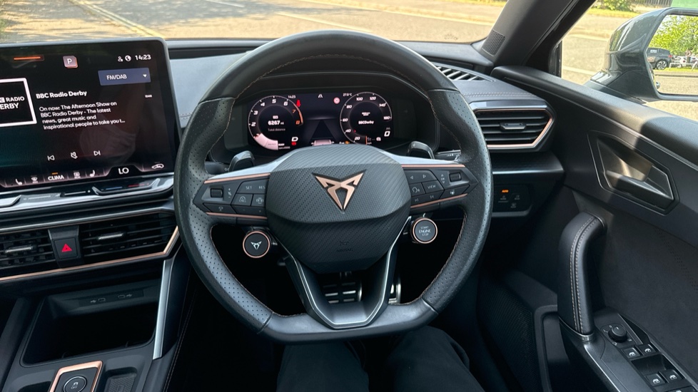 CUPRA Leon 1.5 eTSI 150 V2 5dr DSG Petrol Hatchback - Image 10
