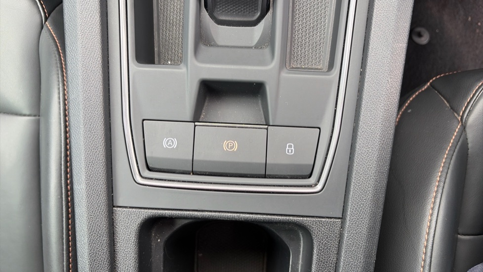 CUPRA Formentor 1.5 TSI 150 V2 5dr DSG Petrol Estate - Image 30