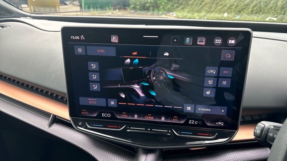 CUPRA Tavascan 210kW V1 77kWh 5dr Auto Electric Estate - Image 13