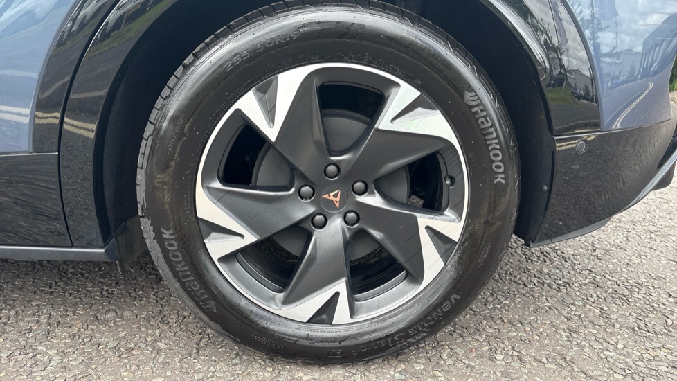 CUPRA Tavascan 210kW V1 77kWh 5dr Auto Electric Estate - Image 35