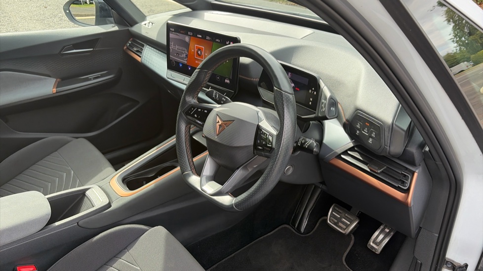 CUPRA Born 150kW V1 58kWh 5dr Auto Electric Hatchback - Image 6