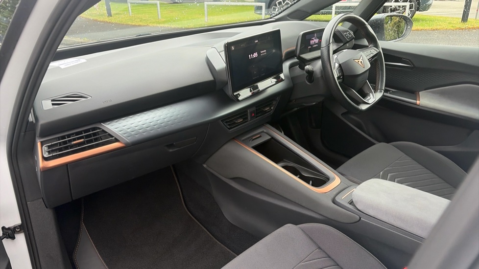 CUPRA Born 150kW V1 58kWh 5dr Auto Electric Hatchback - Image 2