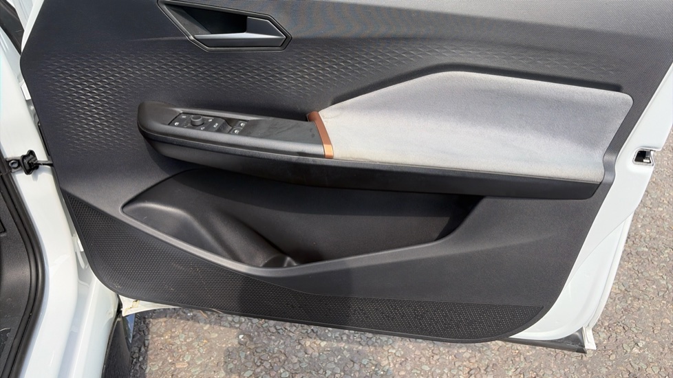 CUPRA Born 150kW V1 58kWh 5dr Auto Electric Hatchback - Image 19