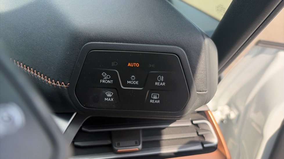 CUPRA Born 150kW V1 58kWh 5dr Auto Electric Hatchback - Image 27