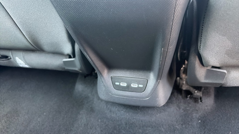 CUPRA Born 150kW V1 58kWh 5dr Auto Electric Hatchback - Image 29