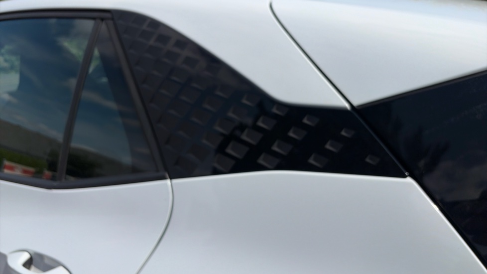 CUPRA Born 150kW V1 58kWh 5dr Auto Electric Hatchback - Image 32