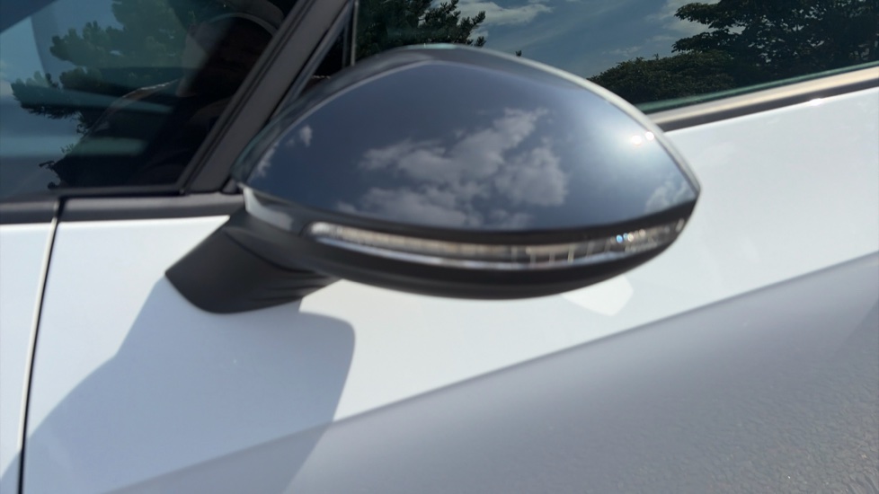 CUPRA Born 150kW V1 58kWh 5dr Auto Electric Hatchback - Image 33