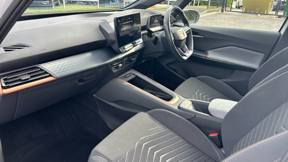 CUPRA Born 150kW V1 58kWh 5dr Auto Electric Hatchback - Image 2