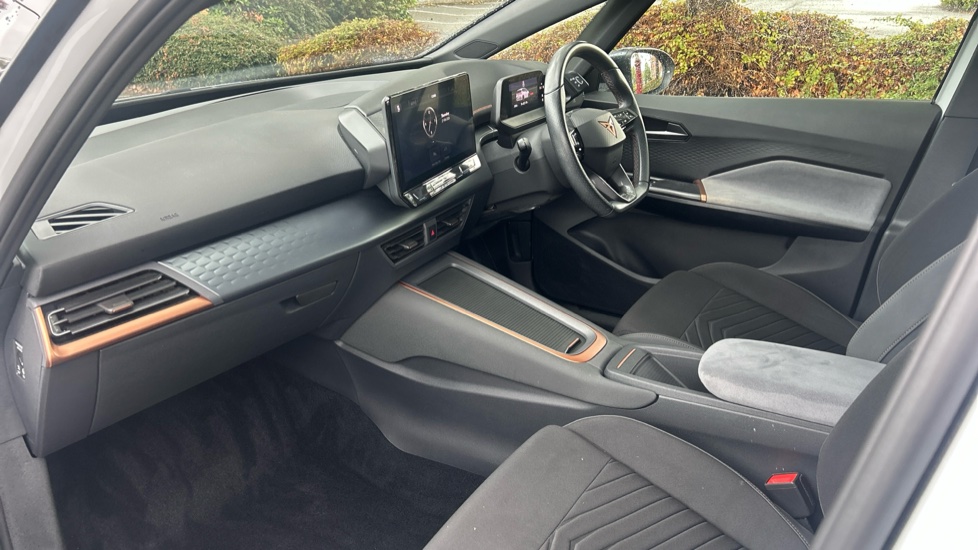CUPRA Born 150kW V1 58kWh 5dr Auto Electric Hatchback - Image 2