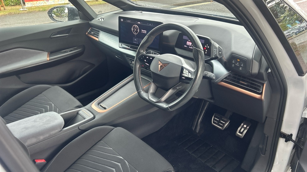 CUPRA Born 150kW V1 58kWh 5dr Auto Electric Hatchback - Image 6