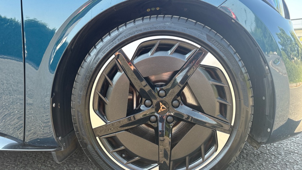 CUPRA Born 169kW e-Boost V3 77kWh 5dr Auto Electric Hatchback - Image 5
