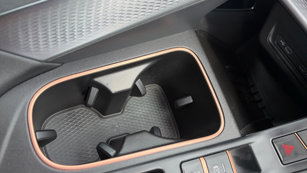 CUPRA Terramar 1.5 eTSI 150 V2 5dr DSG Petrol Hatchback - Image 28