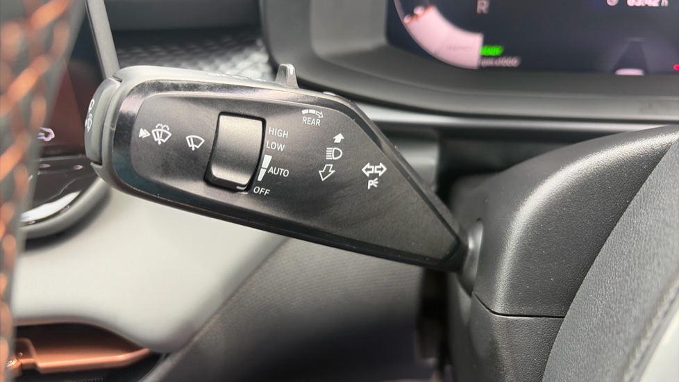 CUPRA Terramar 1.5 eTSI 150 V2 5dr DSG Petrol Hatchback - Image 29