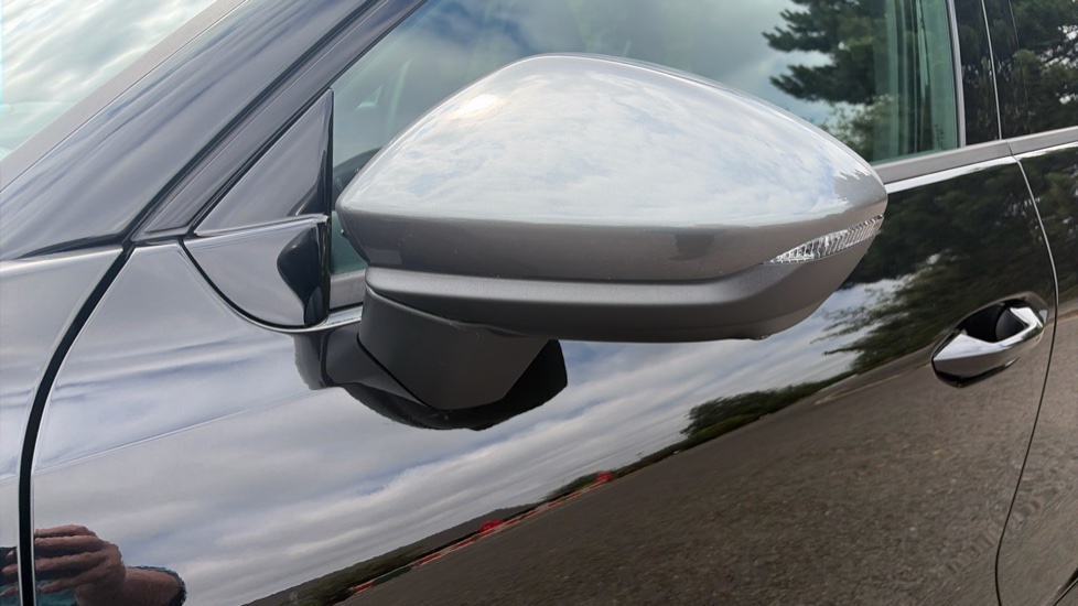 CUPRA Terramar 1.5 eTSI 150 V2 5dr DSG Petrol Hatchback - Image 45