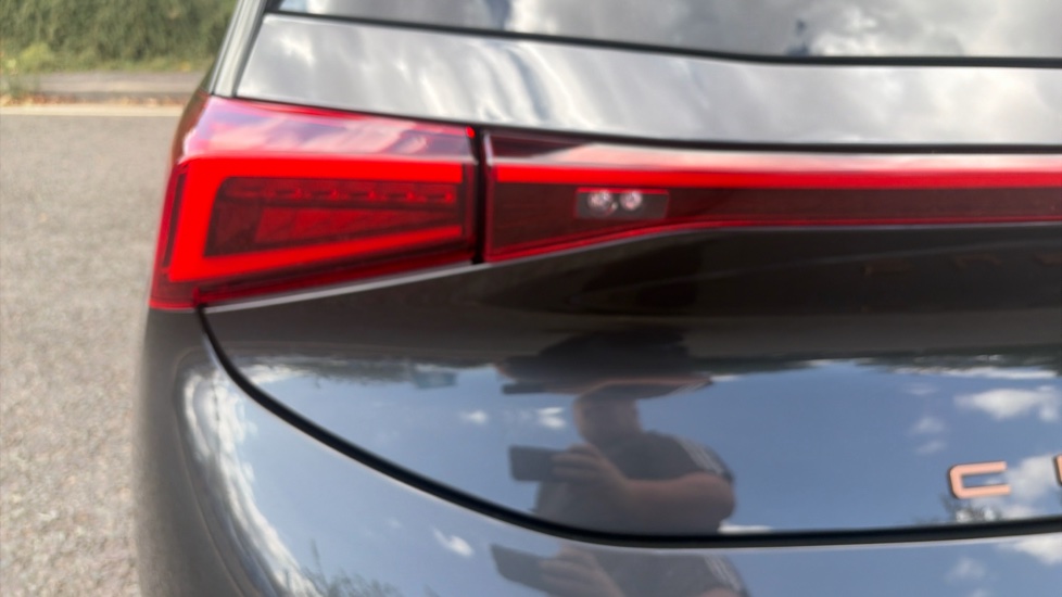 CUPRA Born 169kW e-Boost V2 58kWh 5dr Auto Electric Hatchback - Image 40