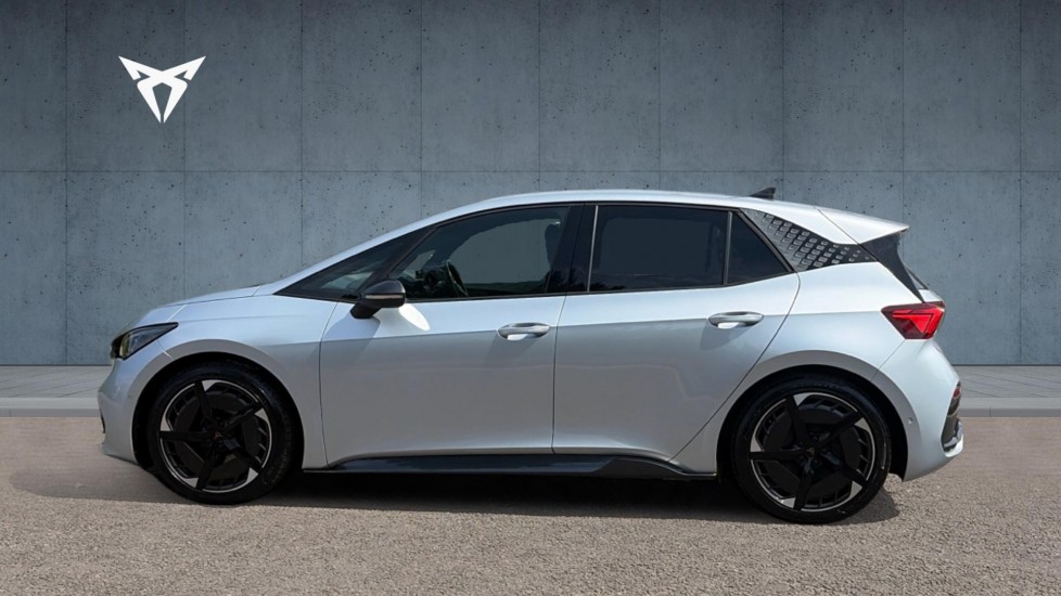 CUPRA Born 169kW e-Boost V3 77kWh 5dr Auto Electric Hatchback - Image 4