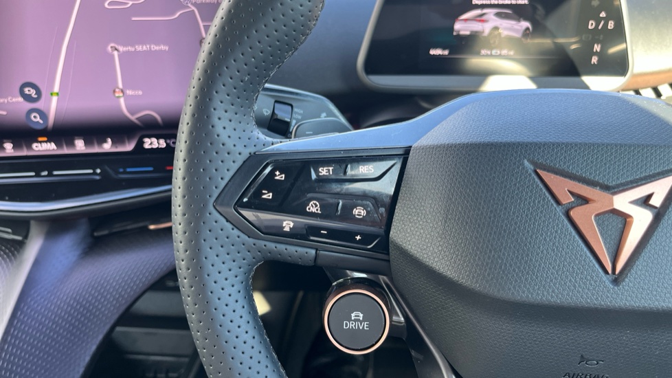 CUPRA Tavascan 210kW V1 77kWh 5dr Auto Electric Estate - Image 17