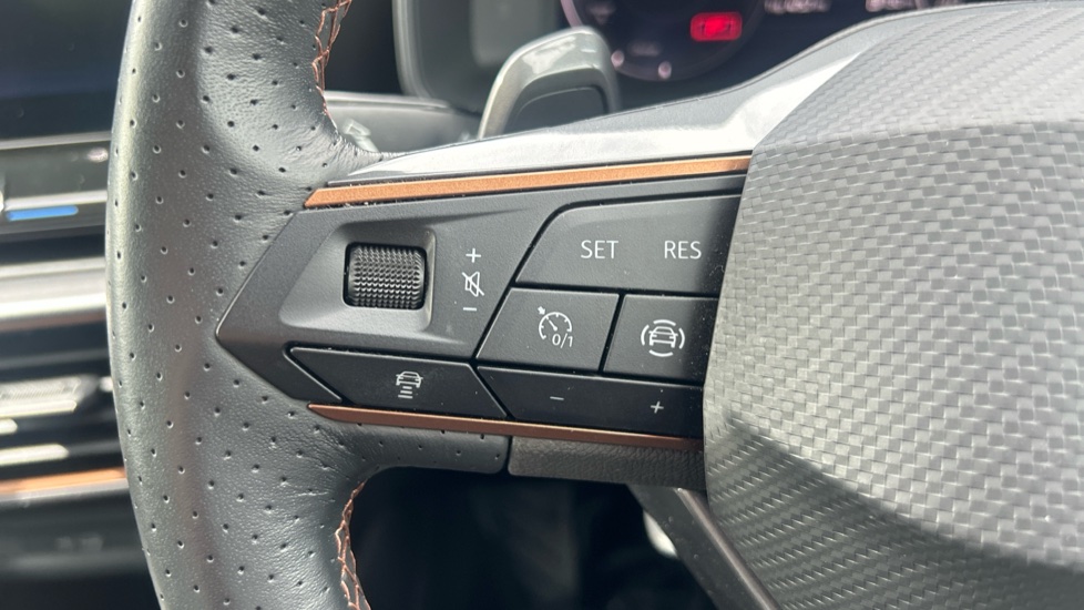 CUPRA Formentor 1.4 eHybrid 204 V2 5dr DSG Estate - Image 17