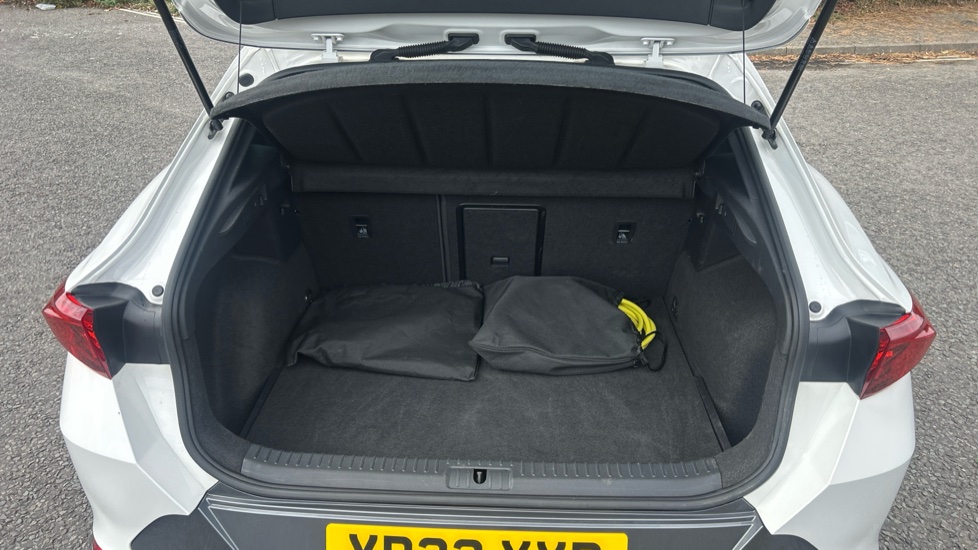 CUPRA Formentor 1.4 eHybrid 204 V2 5dr DSG Estate - Image 20