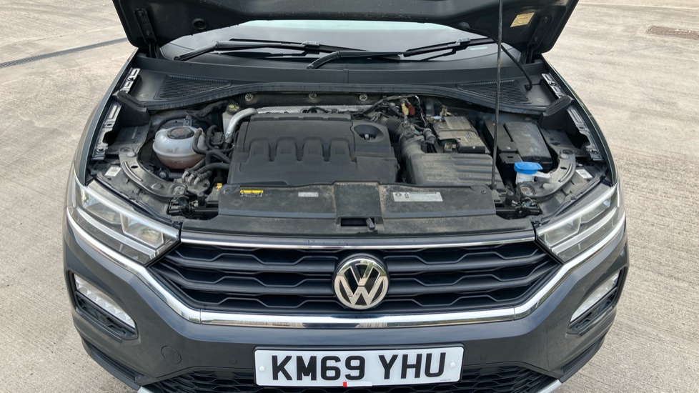 Volkswagen T-Roc 1.6 TDI SE 5dr Diesel Hatchback - Image 8