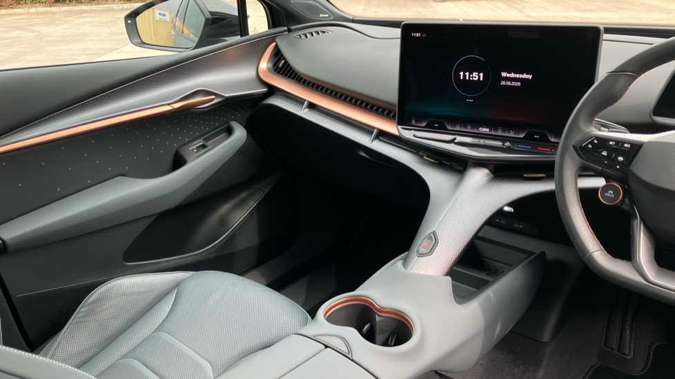 CUPRA Tavascan 250kW VZ2 77kWh AWD 5dr Auto Electric Estate - Image 14