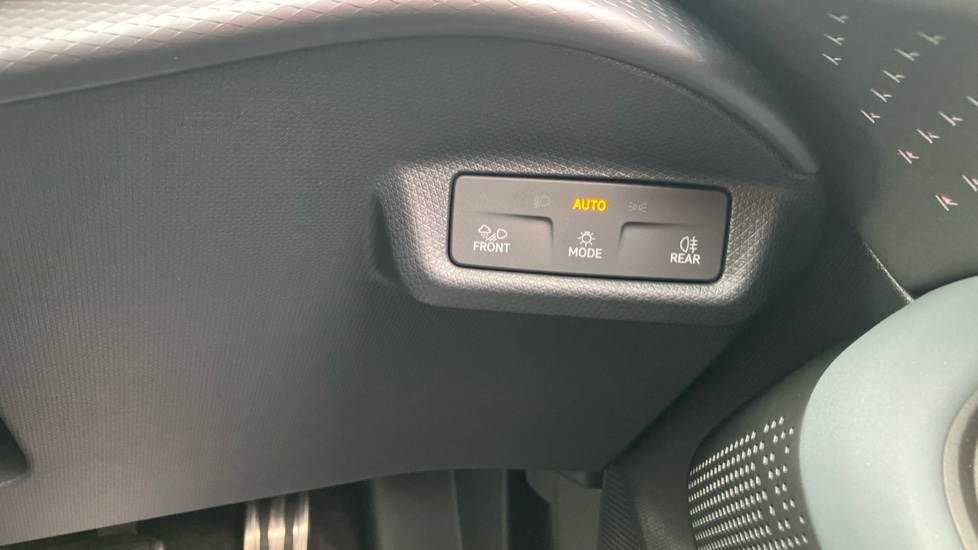 CUPRA Tavascan 250kW VZ2 77kWh AWD 5dr Auto Electric Estate - Image 36