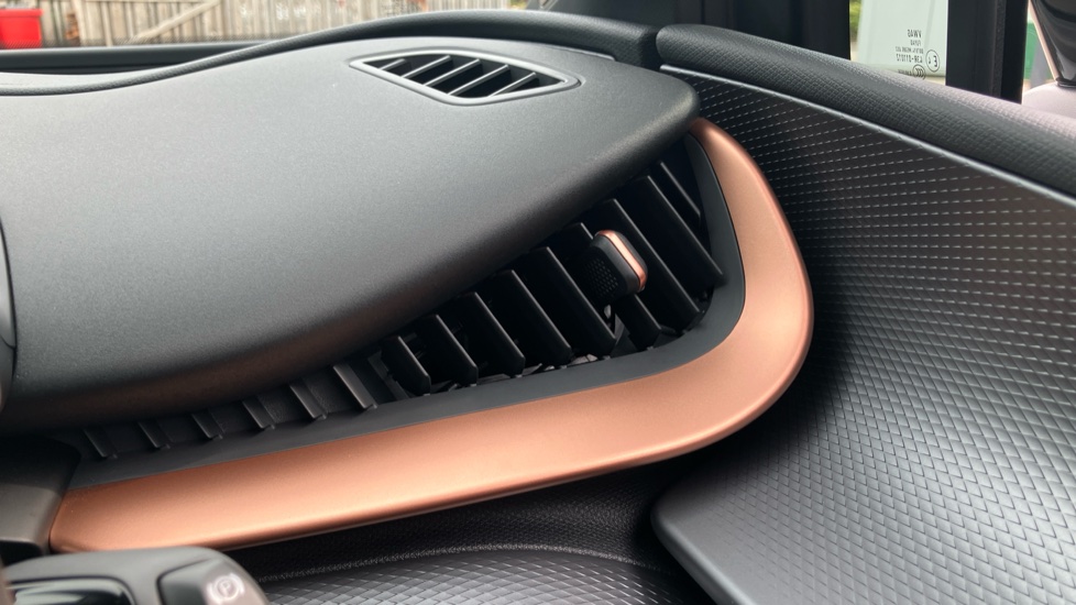 CUPRA Tavascan 250kW VZ2 77kWh AWD 5dr Auto Electric Estate - Image 37
