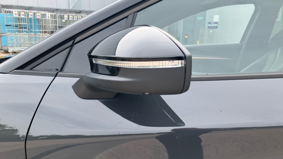 CUPRA Tavascan 250kW VZ2 77kWh AWD 5dr Auto Electric Estate - Image 64