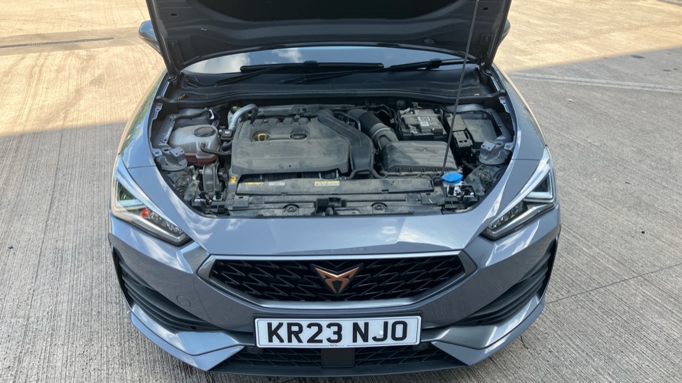 CUPRA Leon 1.5 TSI V1 5dr Petrol Hatchback - Image 8