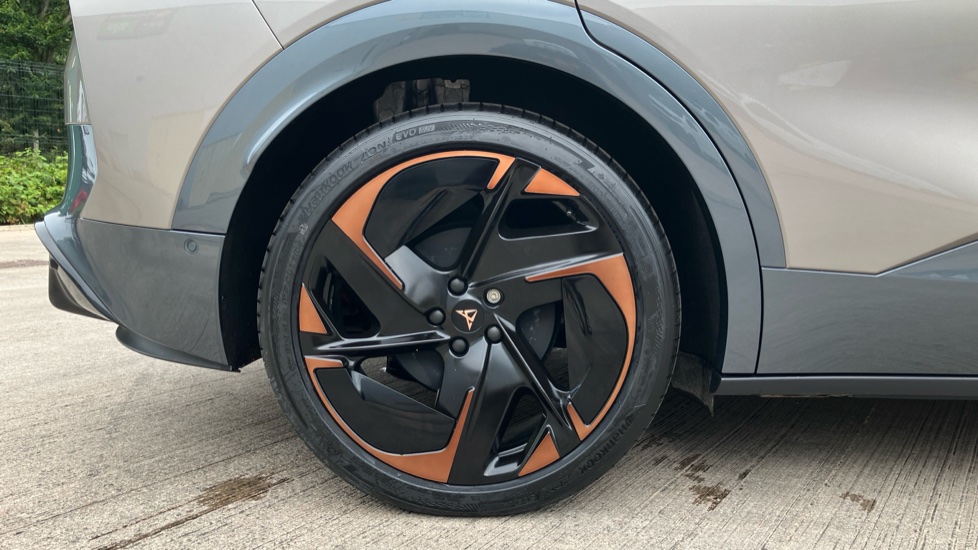 CUPRA Tavascan 250kW VZ1 77kWh AWD 5dr Auto Electric Estate - Image 7