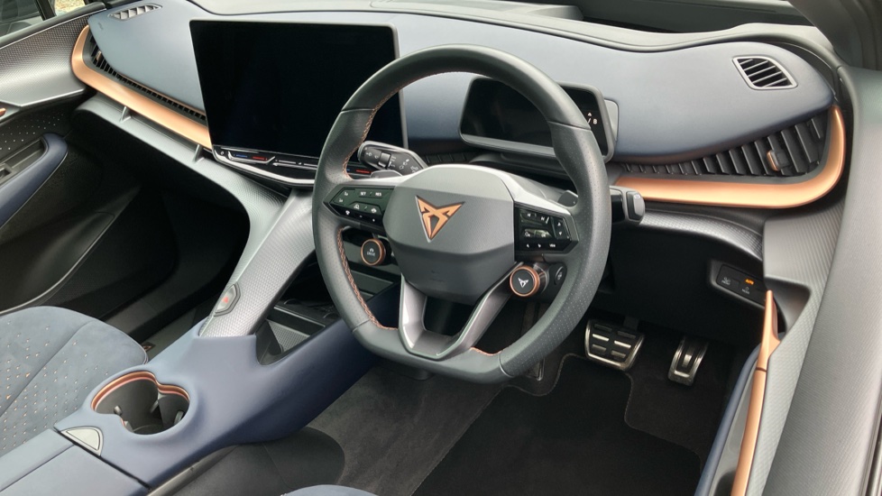 CUPRA Tavascan 250kW VZ1 77kWh AWD 5dr Auto Electric Estate - Image 11