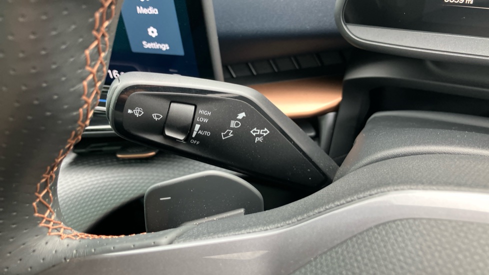 CUPRA Tavascan 250kW VZ1 77kWh AWD 5dr Auto Electric Estate - Image 29