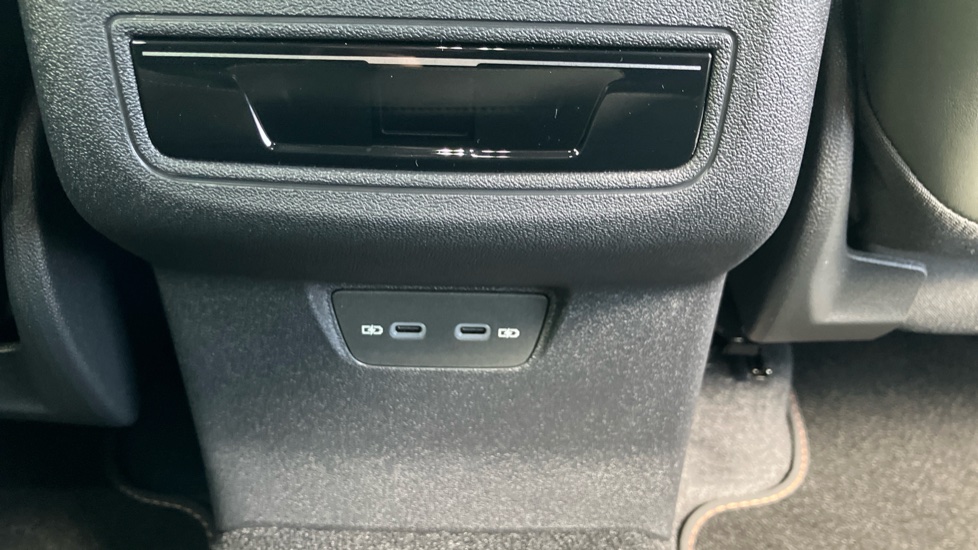 CUPRA Terramar 1.5 eTSI 150 Tribe Edition 5dr DSG Petrol Hatchback - Image 48