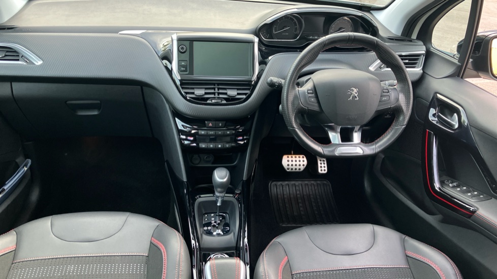 Peugeot 2008 1.2 PureTech 110 GT Line 5dr EAT6 Petrol Estate - Image 10