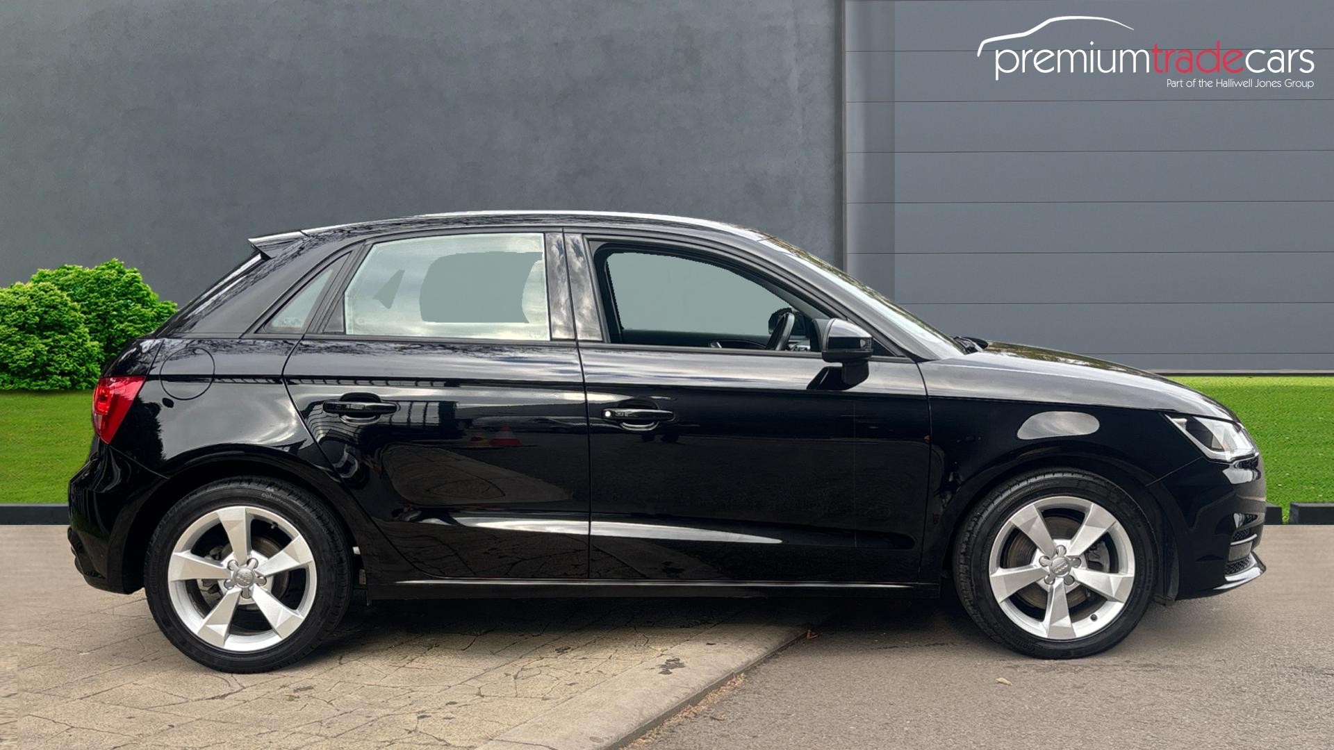 Used Audi A1 1.4 TFSI Sport Sportback Euro 6 (s/s) 5dr (Nav) - Image 3