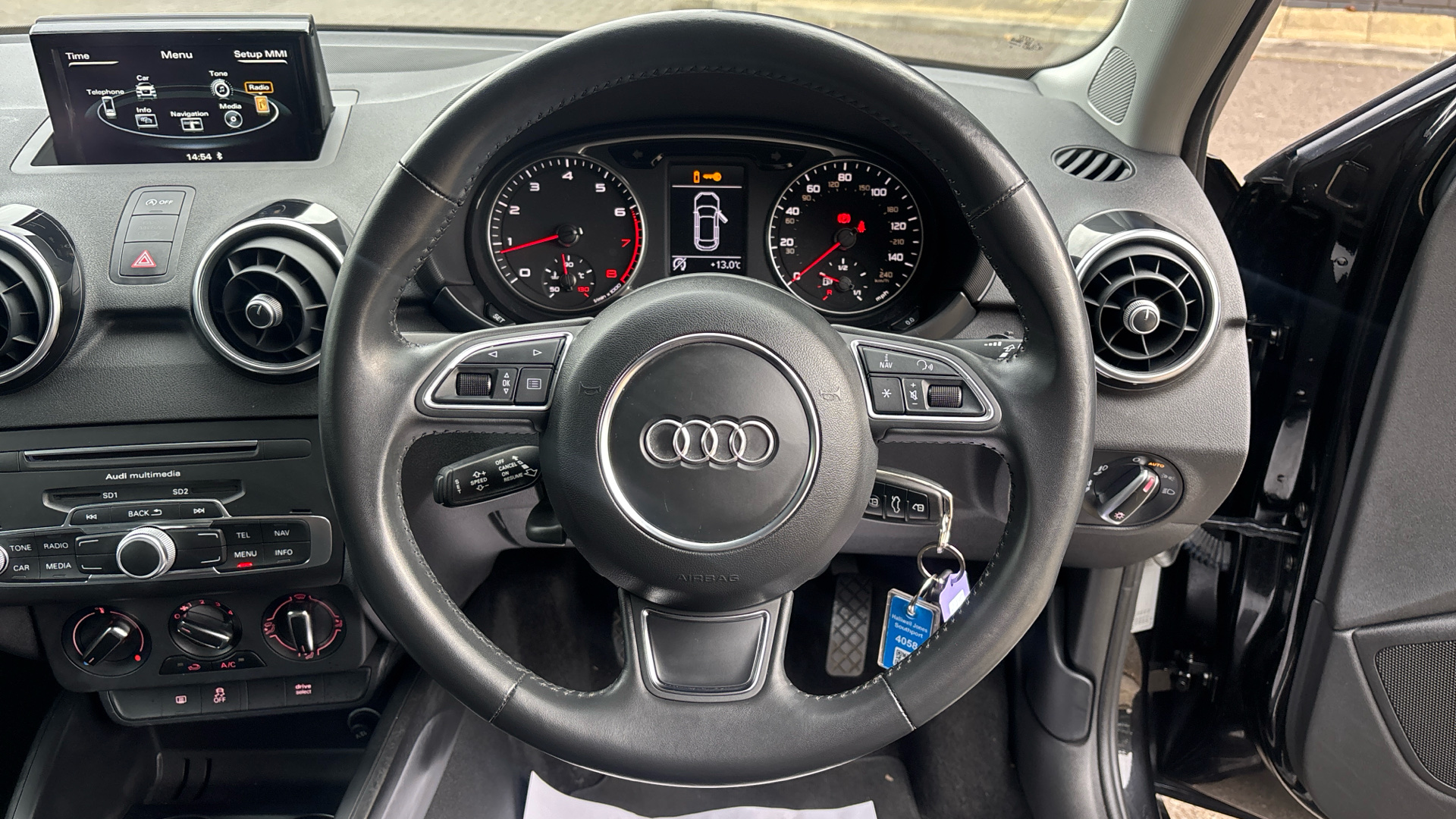 Used Audi A1 1.4 TFSI Sport Sportback Euro 6 (s/s) 5dr (Nav) - Image 5