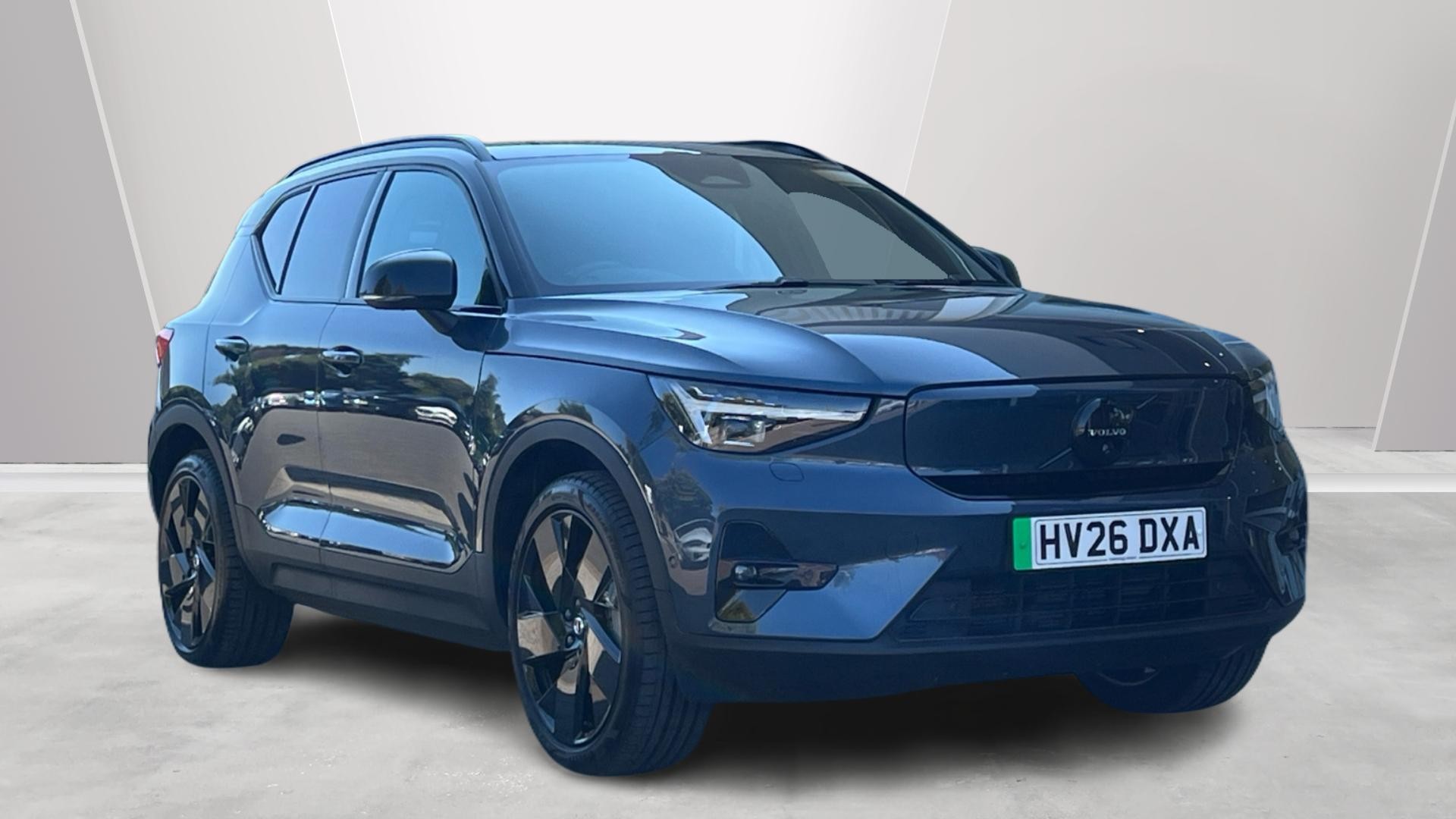 2026 VOLVO EX40