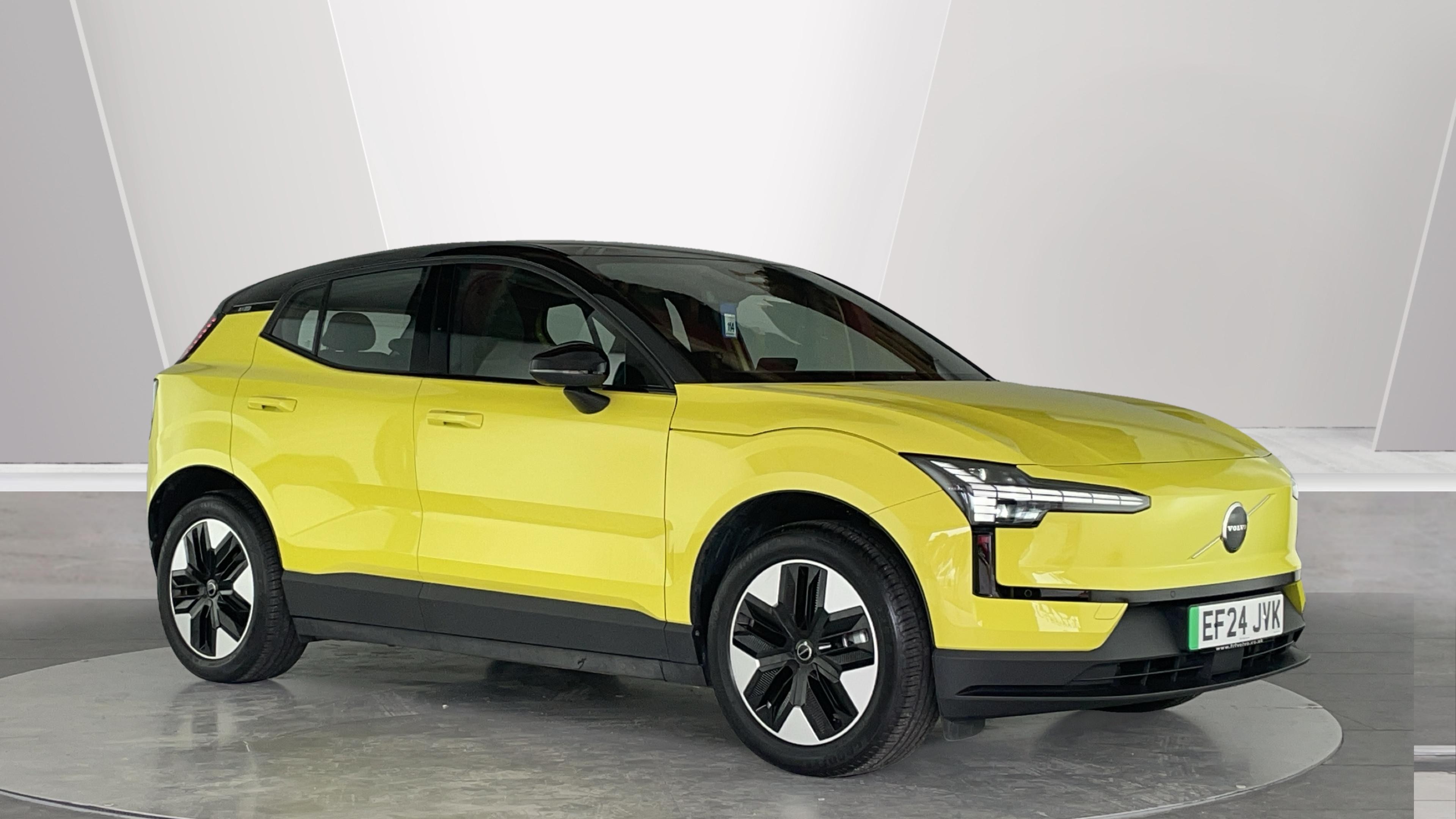 2024 VOLVO EX30
