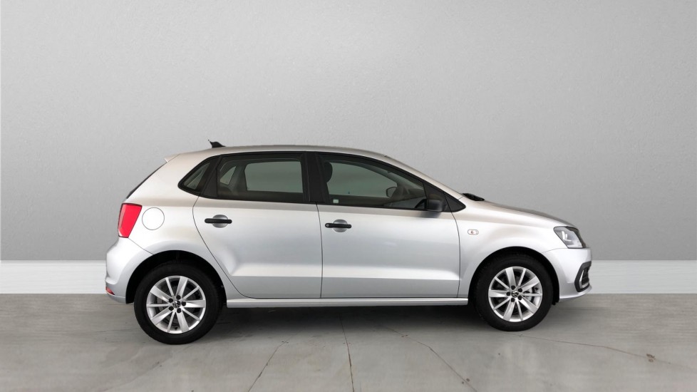 2025 VOLKSWAGEN POLO VIVO 1.4 (5DR)