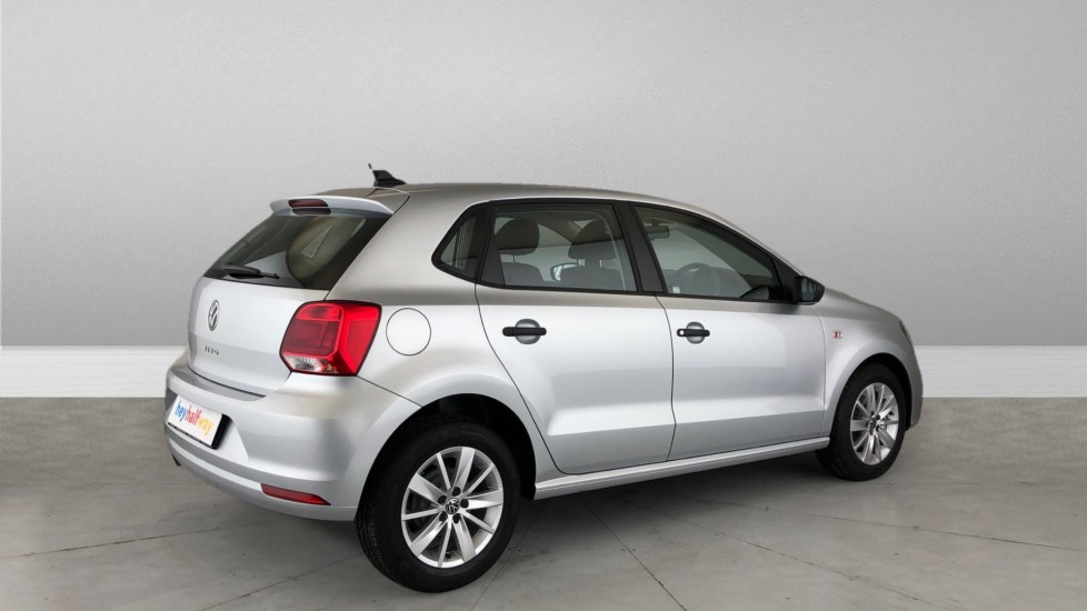 2025 VOLKSWAGEN POLO VIVO 1.4 (5DR)