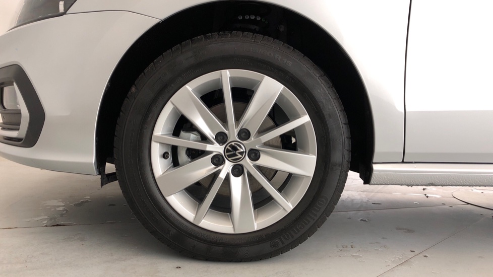 2025 VOLKSWAGEN POLO VIVO 1.4 (5DR)