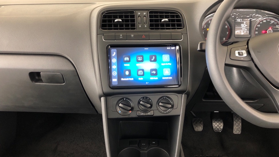 2025 VOLKSWAGEN POLO VIVO 1.4 (5DR)