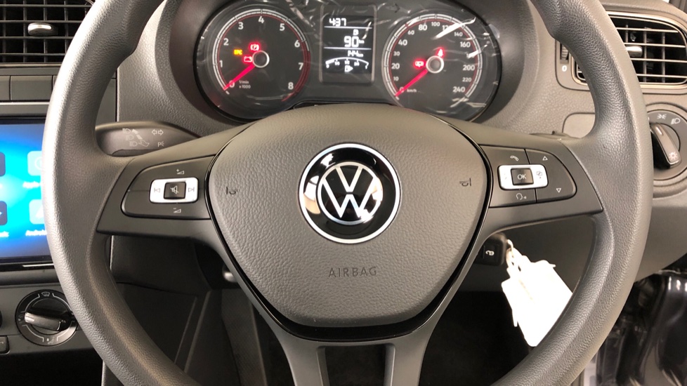 2025 VOLKSWAGEN POLO VIVO 1.4 (5DR)