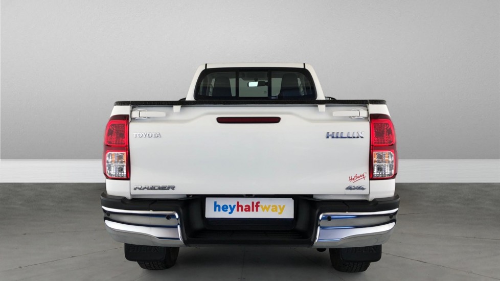 2024 TOYOTA HILUX 2.4 GD-6 RAIDER 4X4