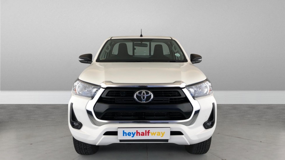 2024 TOYOTA HILUX 2.4 GD-6 RAIDER 4X4
