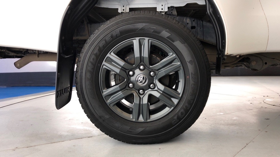 2024 TOYOTA HILUX 2.4 GD-6 RAIDER 4X4