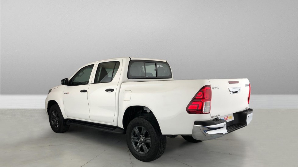 2023 TOYOTA HILUX 2.4 GD-6 RAIDER 4X4