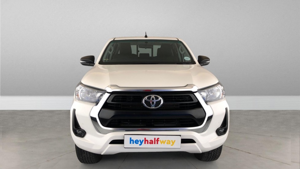 2023 TOYOTA HILUX 2.4 GD-6 RAIDER 4X4