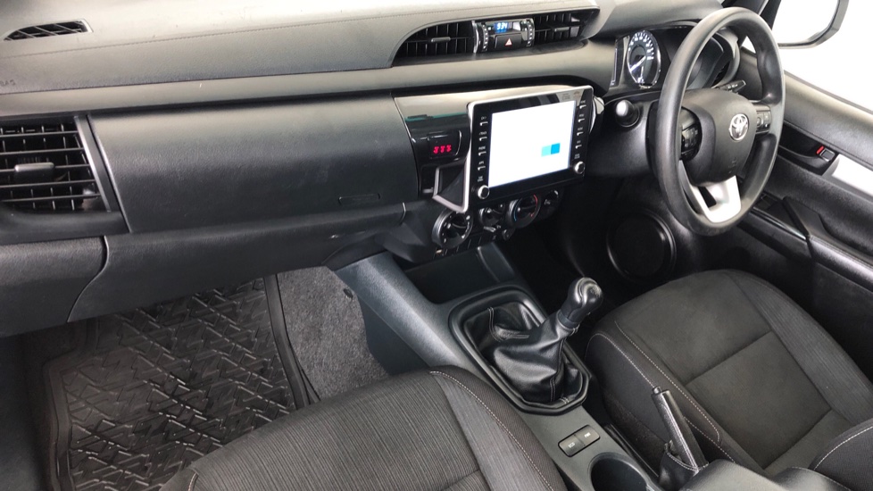 2023 TOYOTA HILUX 2.4 GD-6 RAIDER 4X4